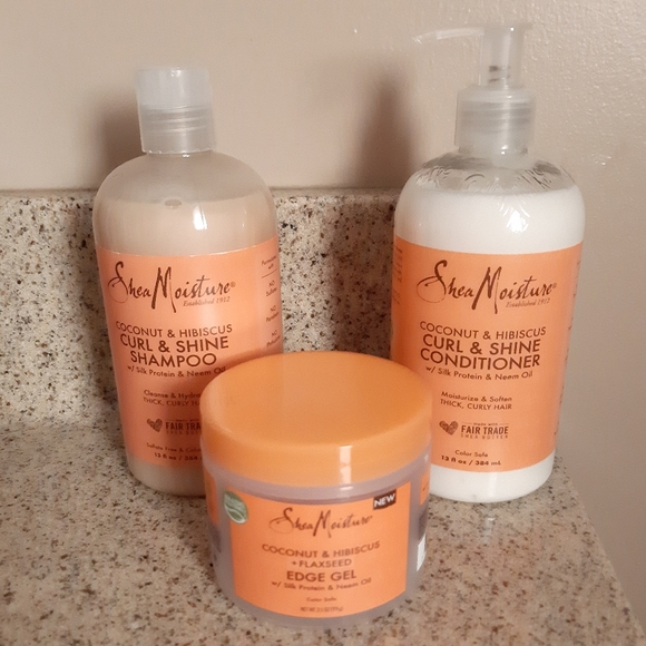 Shea Moisture Coconut and Hibiscus Haircare Bundle - Picture 4 of 12